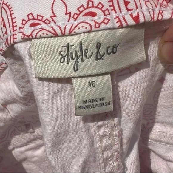 Style & Co Paisley, red and white Bermuda shorts with pockets, summer casual - Picture 3 of 8